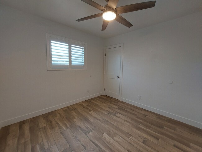 Bedroom #2 - 1233 W Manhatton Dr