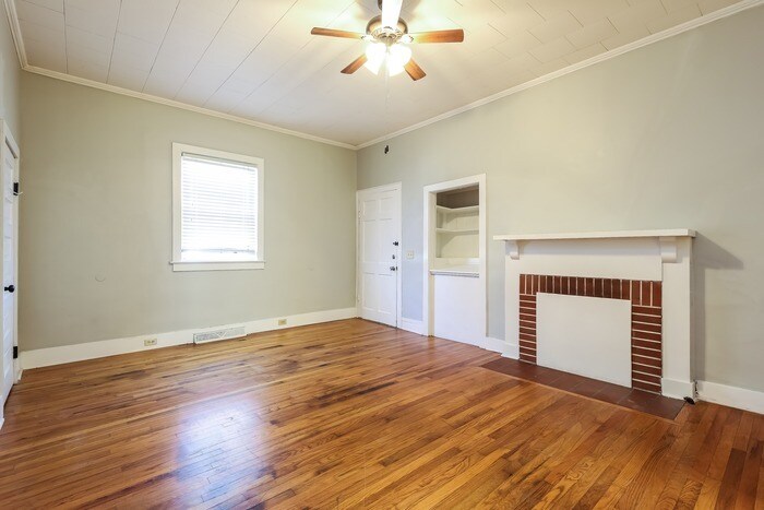 Building Photo - 212 Irby Ave