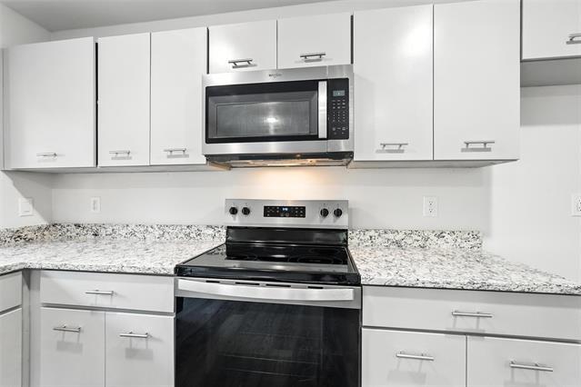 Building Photo - 4613 Tarry Dr