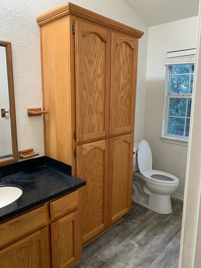 Building Photo - 6337 Amherst Way