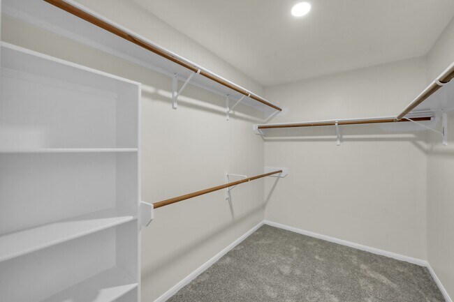 Building Photo - 28715 Fox Lynn Dr