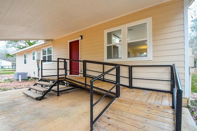 Building Photo - 210 A J Meekins Rd