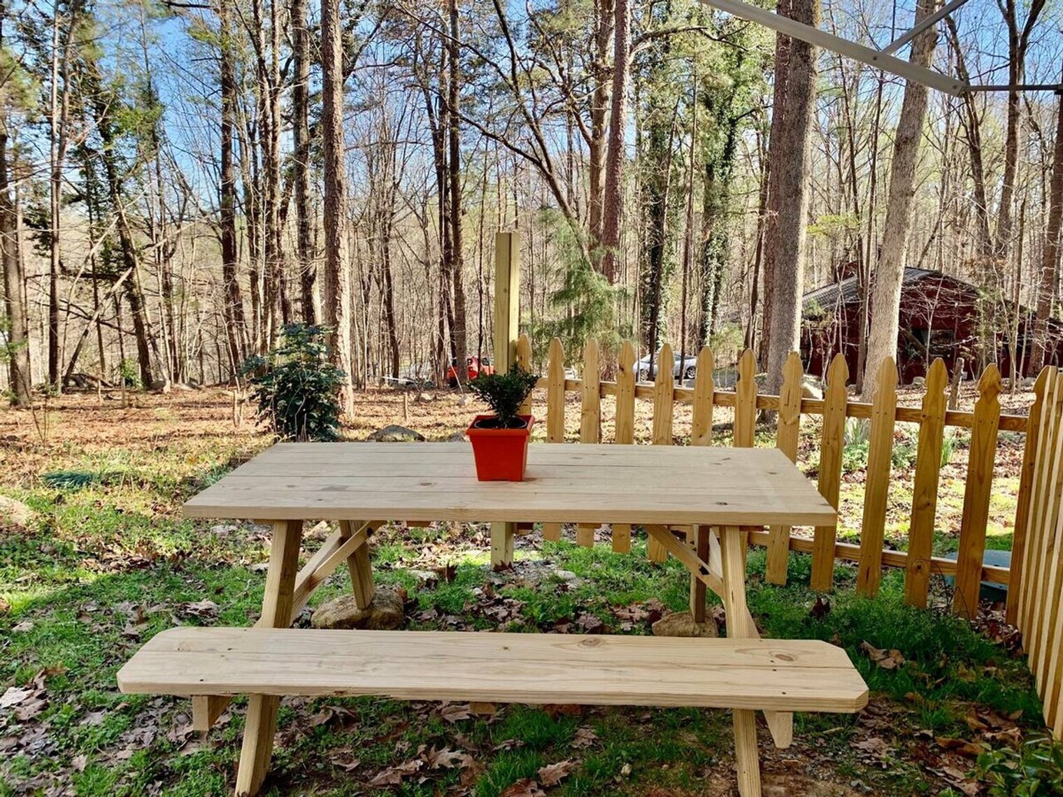 Building Photo - 615 Tall Oaks Rd