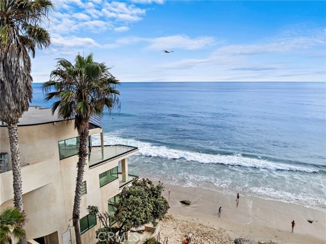 Primary Photo - 715 Ocean Front