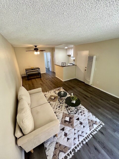 Building Photo - 18445 Collins St