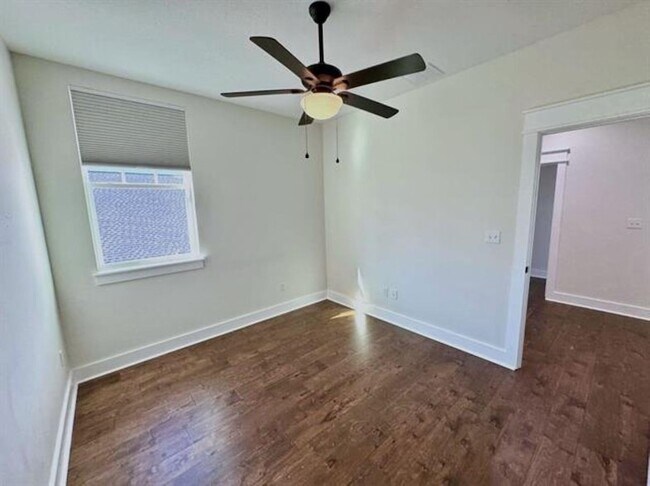 Building Photo - 3541 Sanctuary Dr