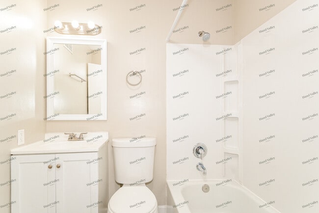 Building Photo - 315 St Edward Ln