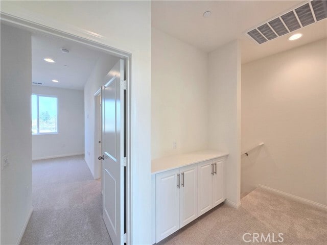 Building Photo - 2420 E Lincoln Ave