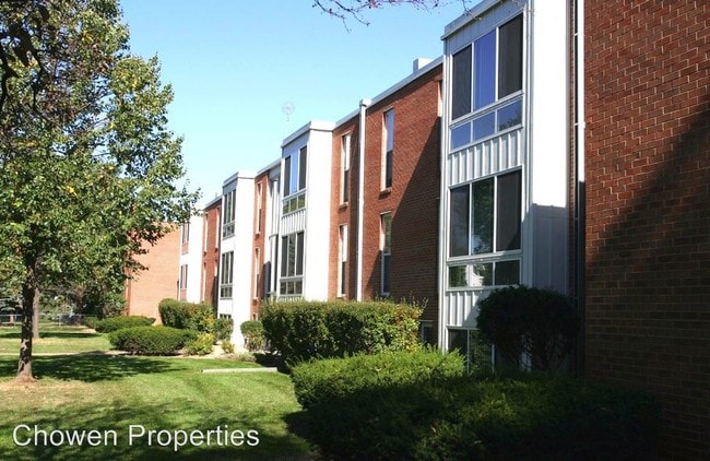 Building Photo - 4431 Chowen Ave S