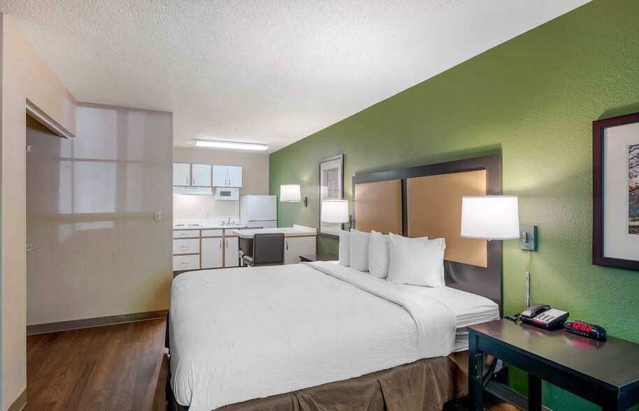 Building Photo - Furnished Studio-Atlanta - Perimeter - Ham...