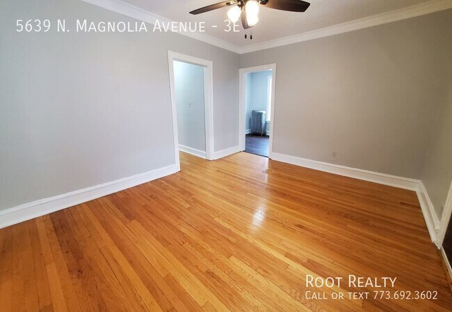 Building Photo - Edgewater / Magnolia Glen - Top-Floor 1-Be...