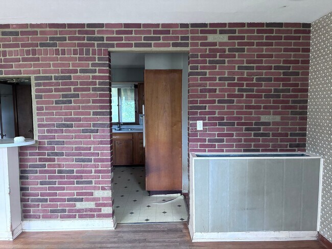 Building Photo - 4906 N 61st St