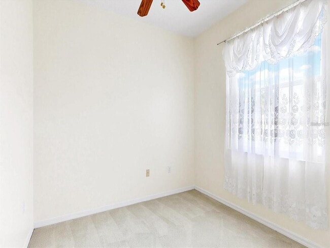 Building Photo - 619 Reindeer Dr