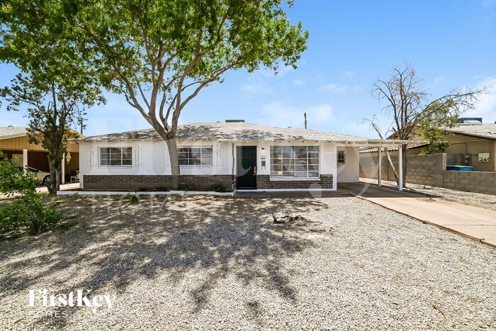 Primary Photo - 2933 W Citrus Way