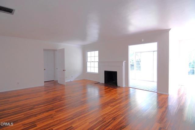 Building Photo - 3255 George Cir