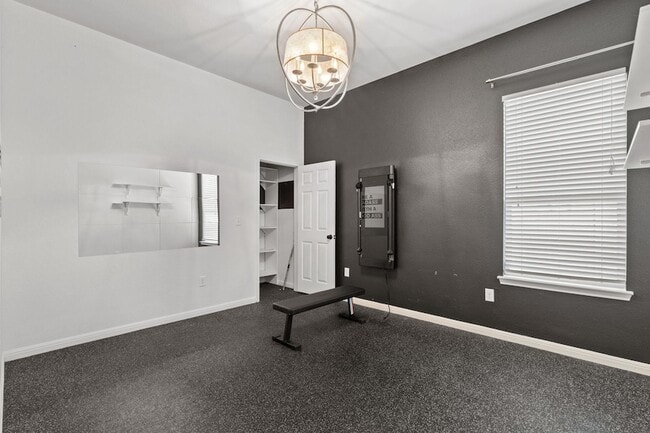 Building Photo - 21824 Agarito Ln