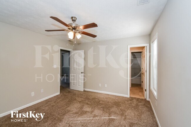 Building Photo - 189 Bay Ct Dr