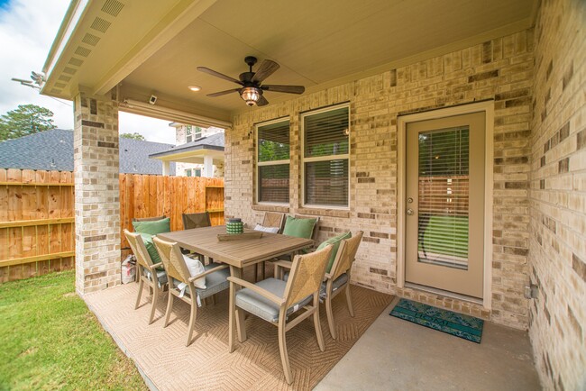 Building Photo - 17542 Rosette Grass Dr