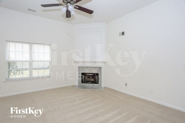 Building Photo - 7703 Nicolette Ct
