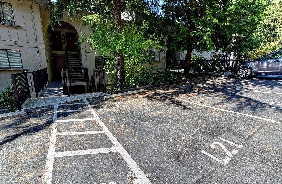 Building Photo - 12736 NE 116th Ln