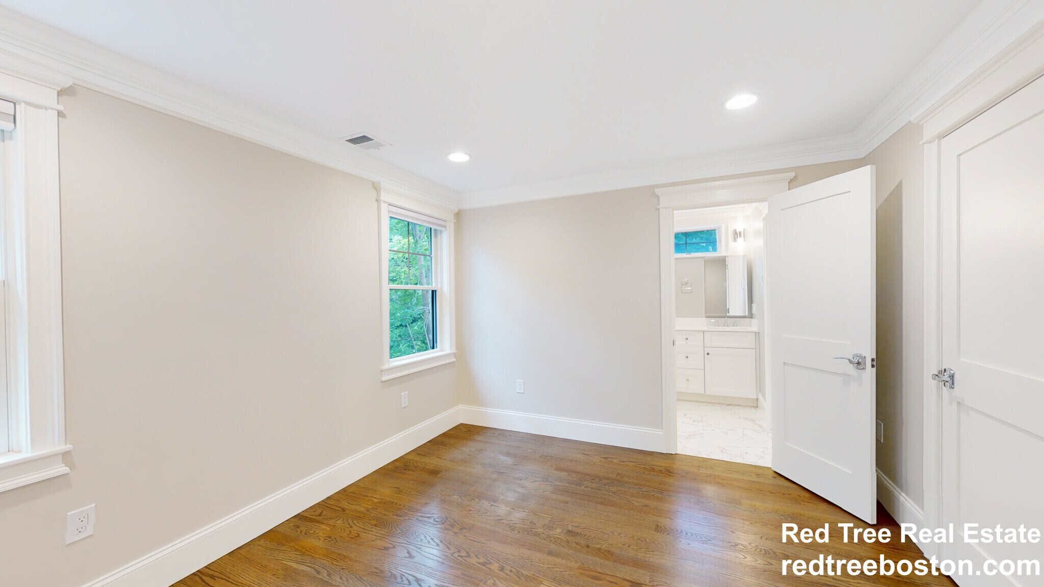 Building Photo - 101 Sumner Rd