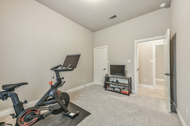 Building Photo - 10323 Belvamera Rd