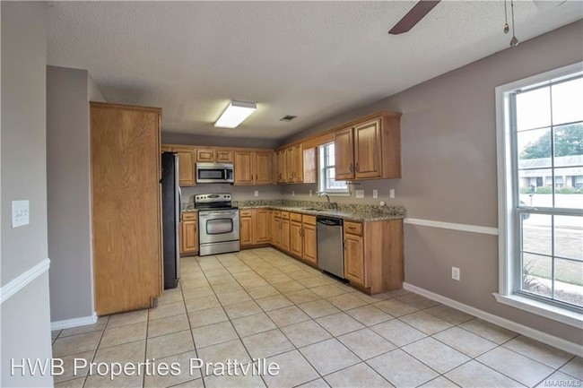 Building Photo - 4 br, 2 bath House - 466 Harvest Loop