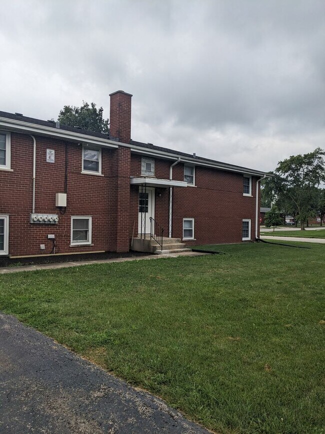 Building Photo - 600 Kungs Way