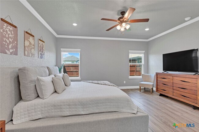 Building Photo - 8508 Glade Dr
