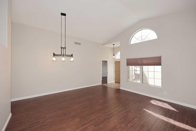 Building Photo - 6214 E Virginia St