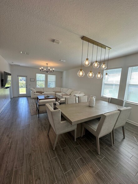 Building Photo - 3002 Prelude Ln