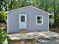 Building Photo - 8930 Free Ave