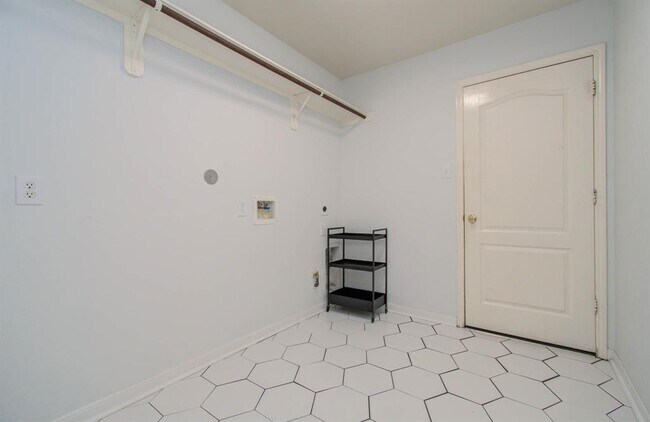Building Photo - 15011 Redding Crest Ln