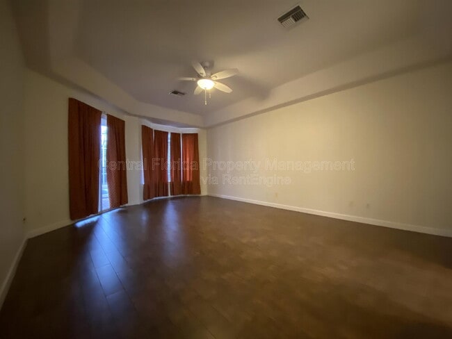 Building Photo - 5614 Craindale Dr