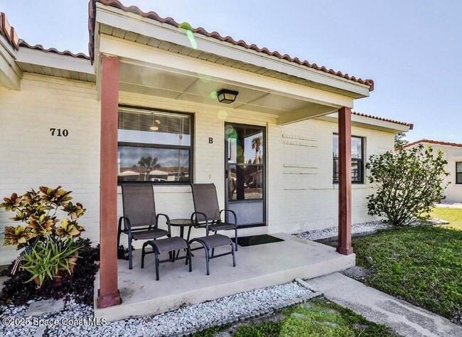 Building Photo - 710 Flamingo Dr