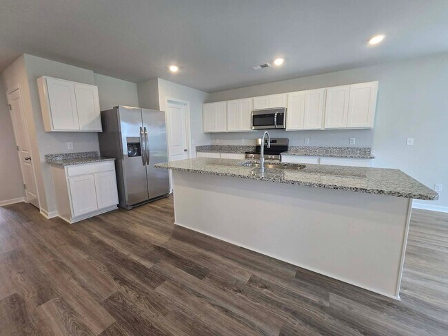 Building Photo - For Rent - Coastal Living Near Sunset Beach!