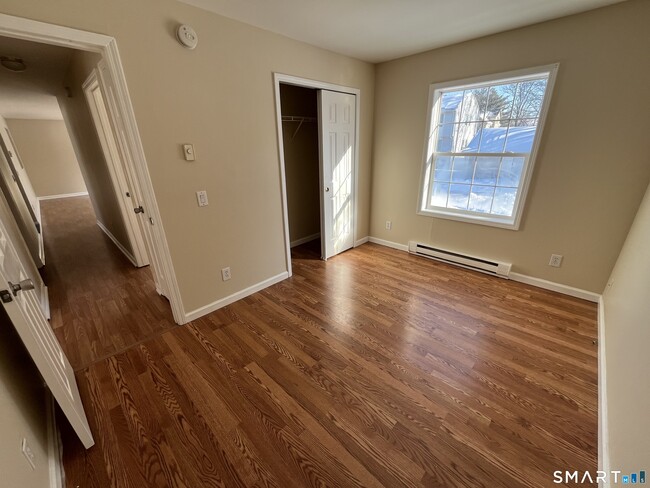 Building Photo - 27 Thomas St