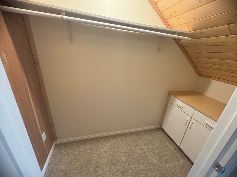 Second Bedroom Closet - 5000 S Lincoln St