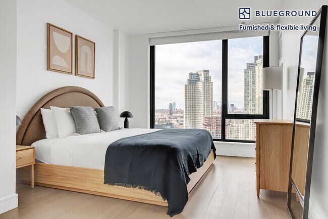 Building Photo - 27-19 44th Dr