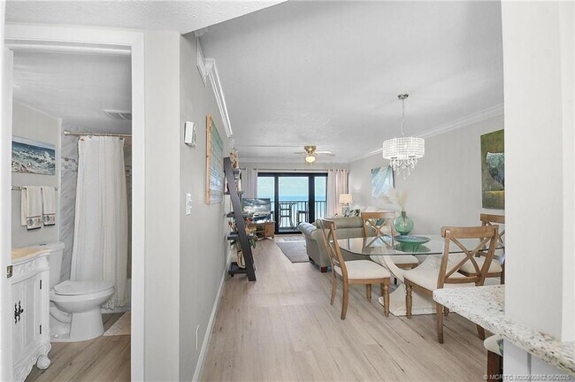 Building Photo - 10310 S Ocean Dr