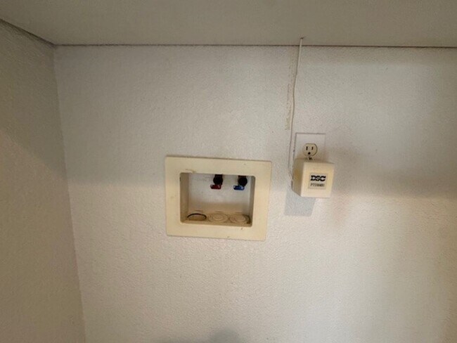 Building Photo - 2BR + 2 BONUS ROOMS with 54 foot Long Boat/Toys DEEP Garage