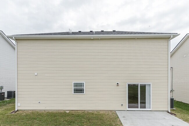 Building Photo - 1028 Tammy Sue Ln