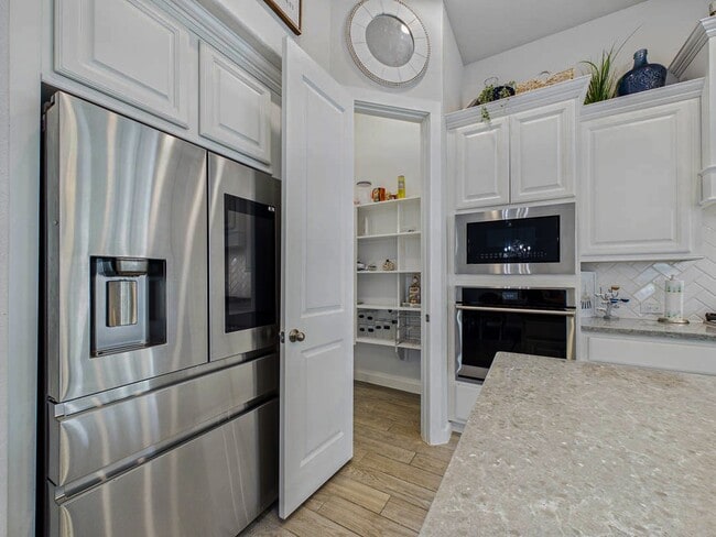 Building Photo - 9623 Wright Dr