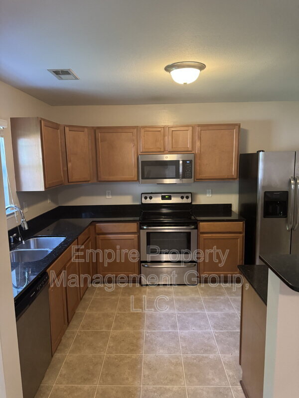Building Photo - 209 Sunday Silence Ln