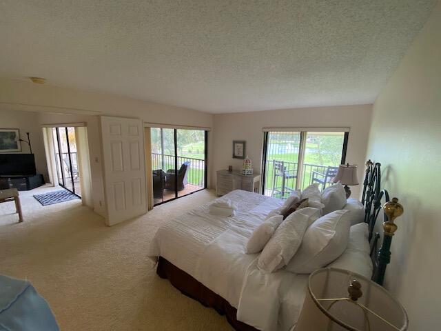 Building Photo - 1604 Clubhouse Cir