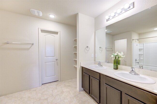 Building Photo - 23614 Eldarica Pine Ct