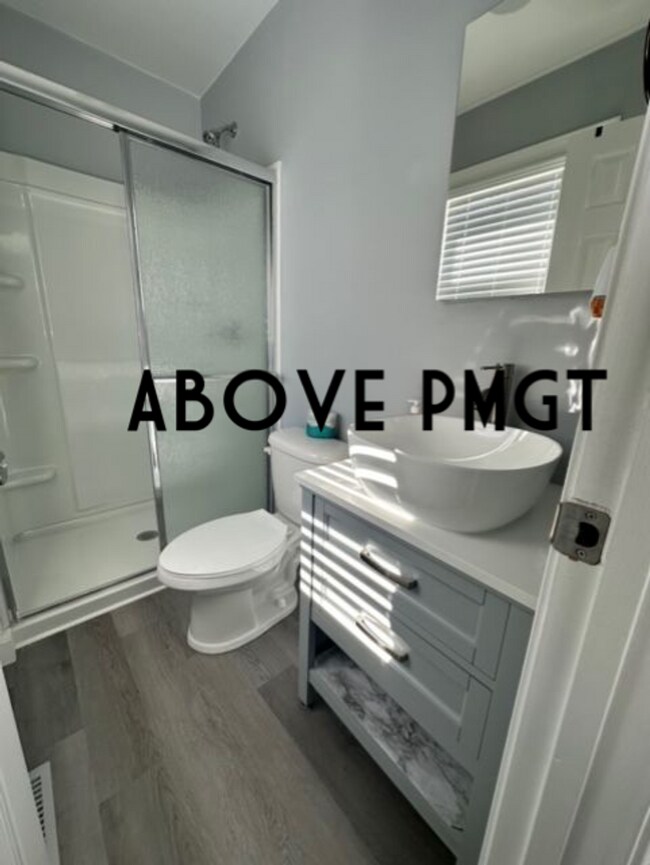 Building Photo - In Greer completely Renovated 3 bedroom - 2 bathroom Home