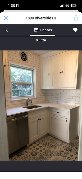 Building Photo - 1890 Riverside Dr