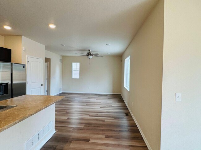 Building Photo - 5642 Heathland Terrace