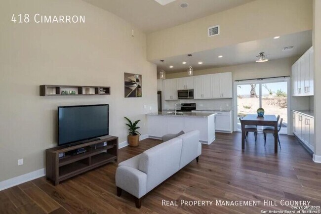 Building Photo - 418 Cimarron-